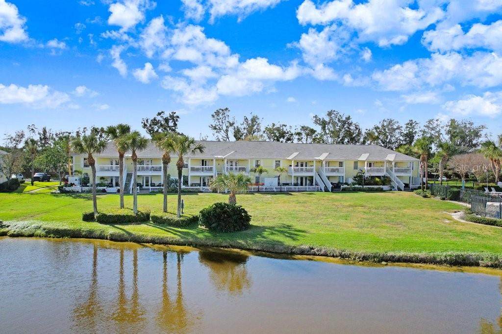 113 Seahorse Drive - Photo 1