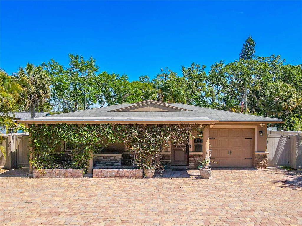 2121 Park Street - Photo 1