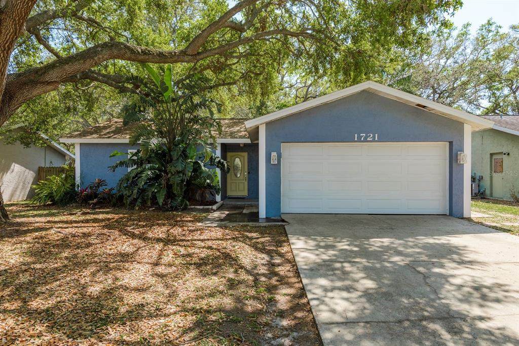 1721 Sutton Place - Photo 1