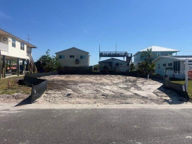 842 180TH Avenue - Photo 1