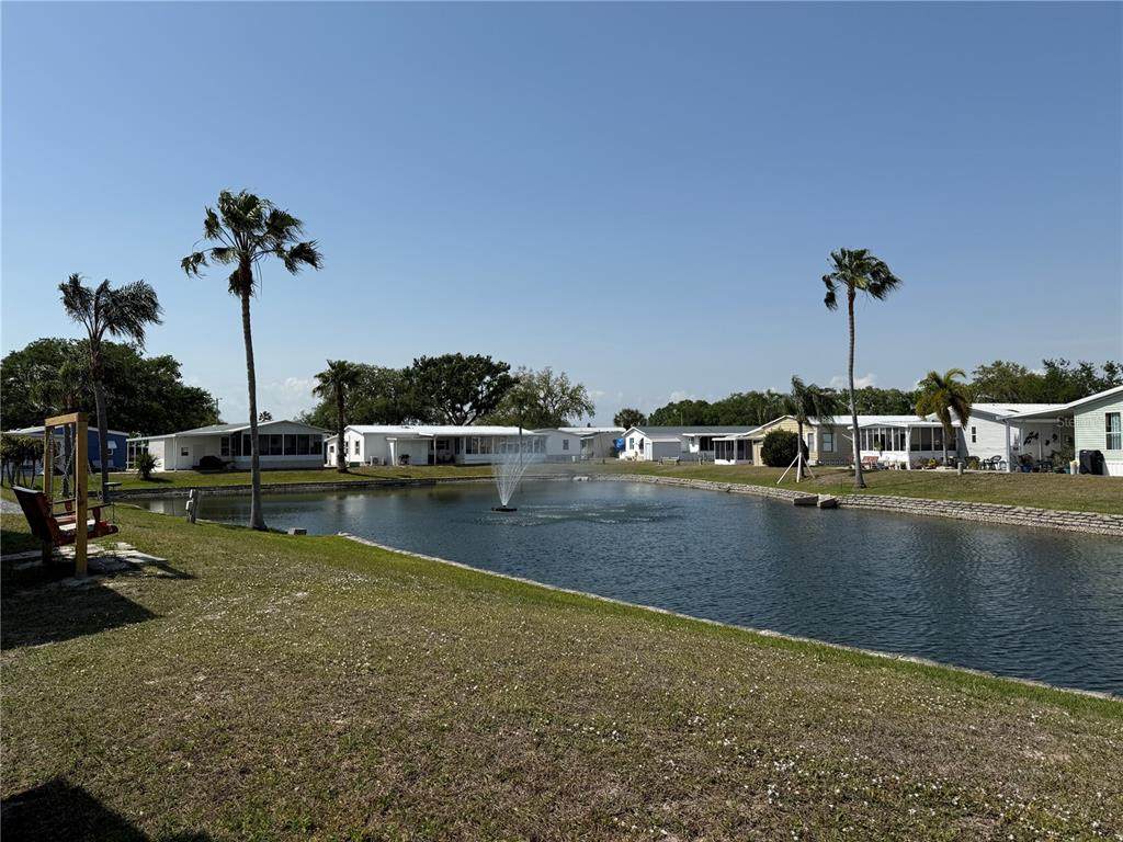 215 Port Royal Lane - Photo 1
