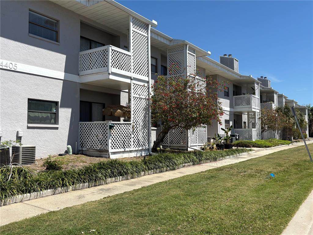 4405 Fair Oaks Avenue - Photo 1