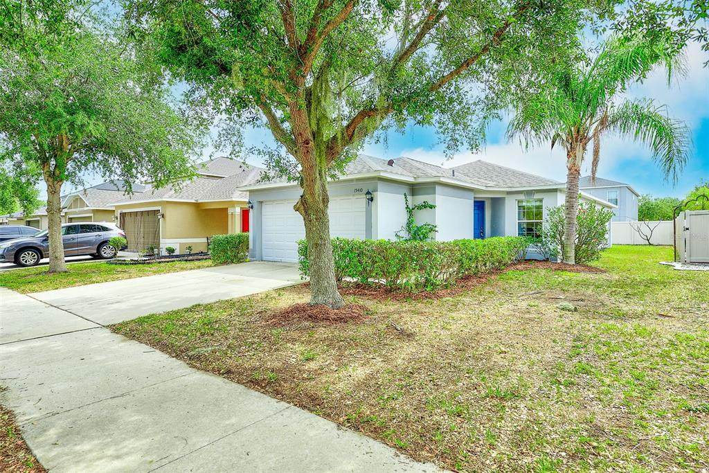 15410 Quail Woods Place - Photo 1