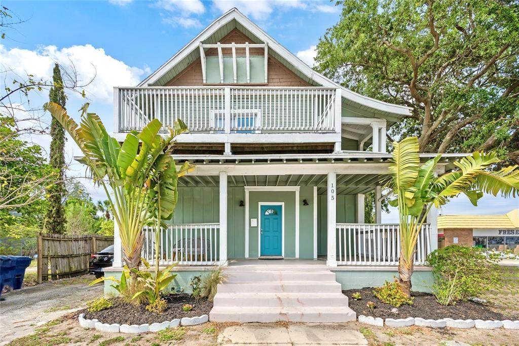 105 Columbus Drive - Photo 1