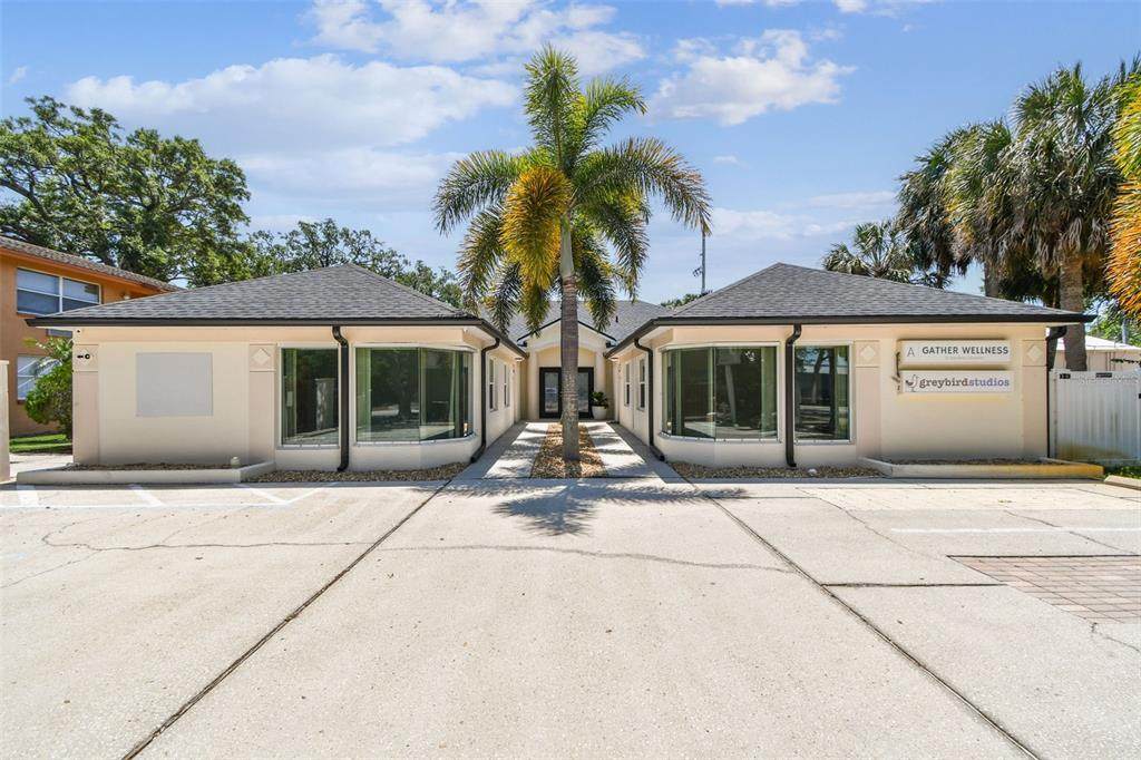 670 2ND Street - Photo 1