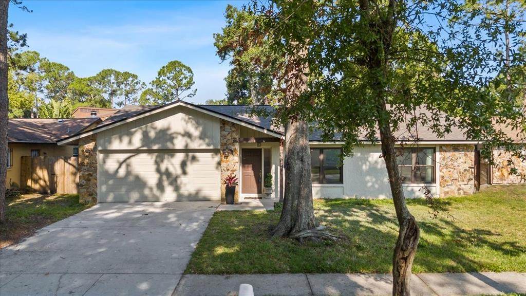 15118 Brushwood Drive - Photo 1