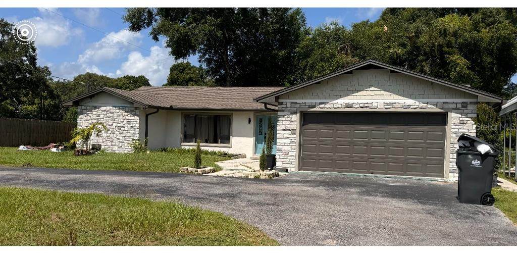 620 Lithia Pinecrest Road - Photo 1