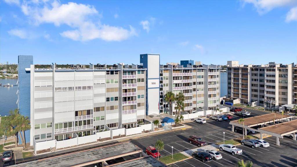 500 Treasure Island Causeway - Photo 1