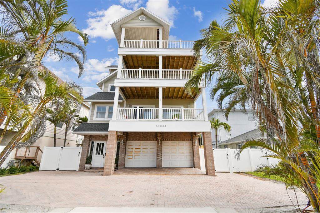 16033 Gulf Boulevard - Photo 1