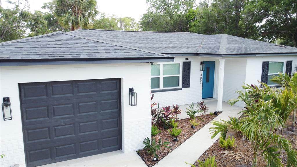 3054 Adrian Avenue - Photo 1