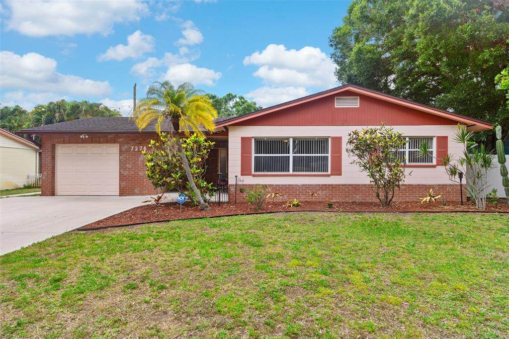 7276 21ST STREET N - Photo 1