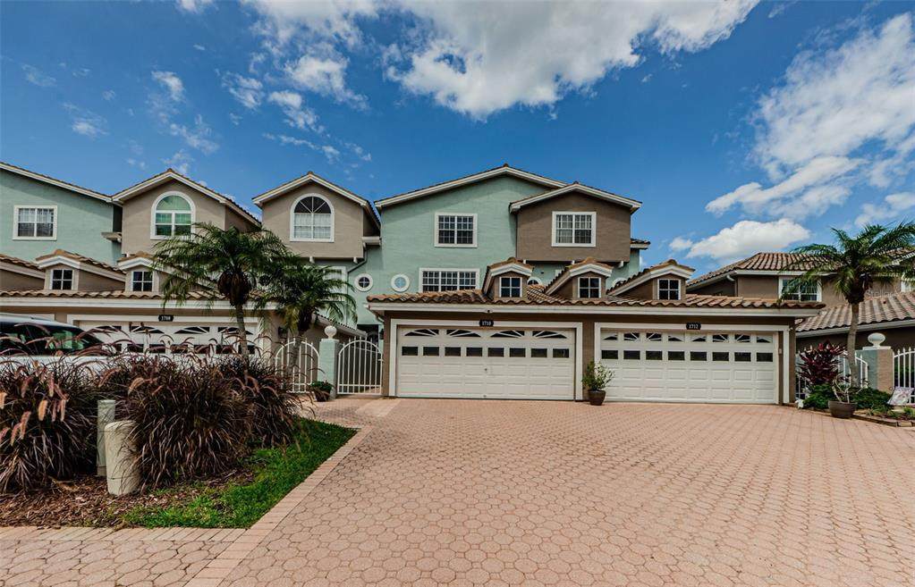 1710 Lago Vista Boulevard - Photo 1
