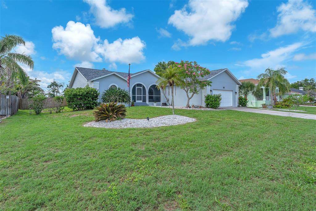 832 Birdie Way - Photo 1