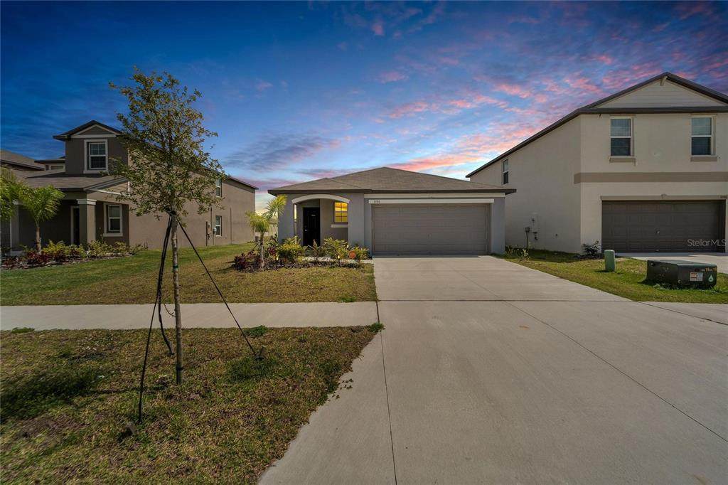 3186 Oyster Cove Street - Photo 1