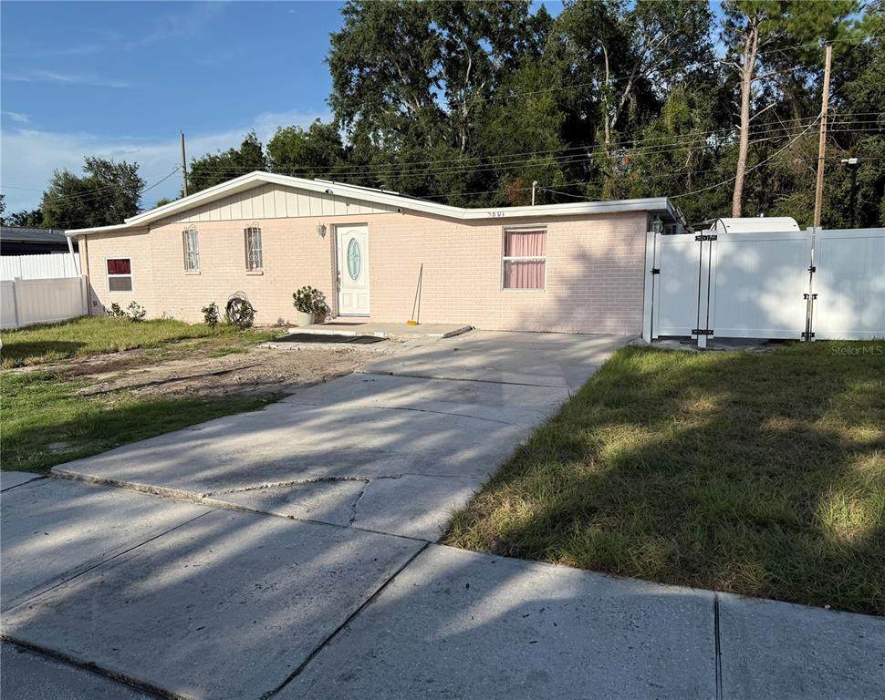 5601 Golden Drive - Photo 1