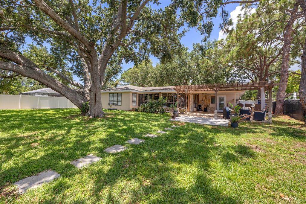 10730 52ND Avenue - Photo 1