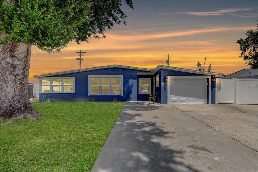 4727 Town N Country Boulevard - Photo 1