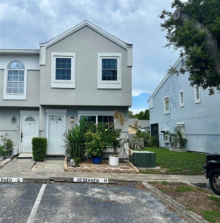 6781 121ST Avenue - Photo 1