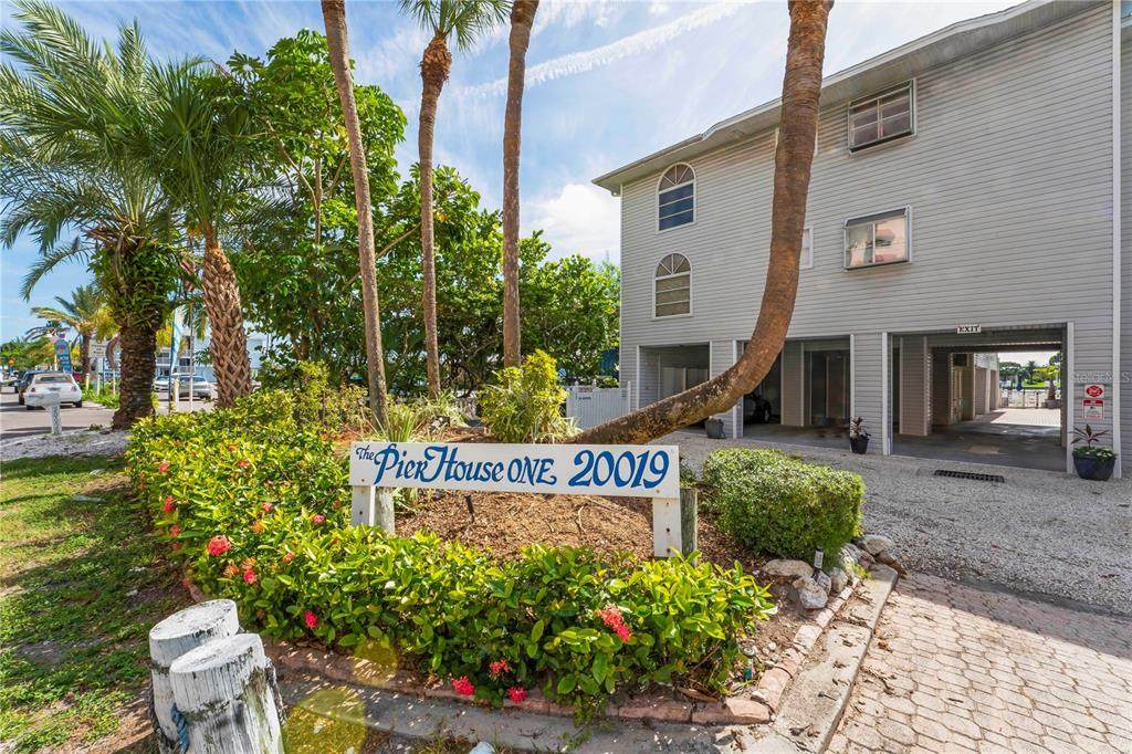 20019 Gulf Boulevard - Photo 1