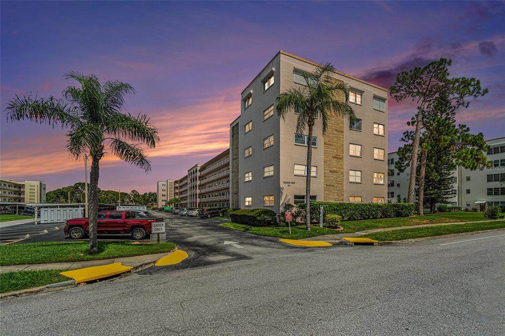 5623 80TH Street - Photo 1