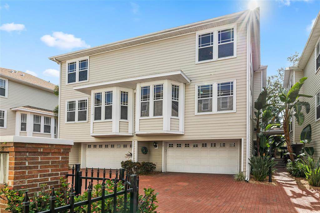 3315 De Leon Street - Photo 1