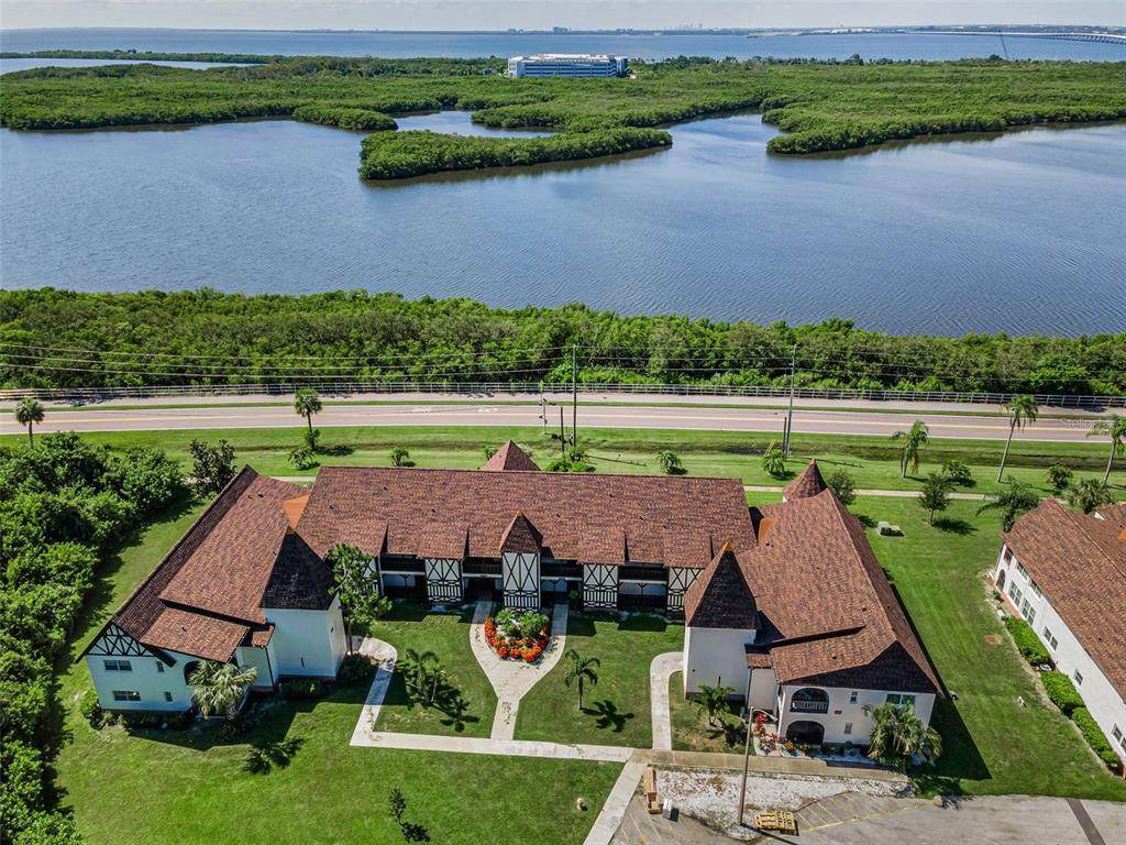320 Bayshore Boulevard - Photo 1
