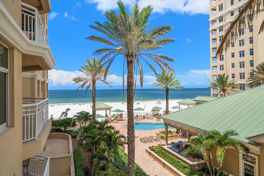 10 Papaya Street - Photo 1