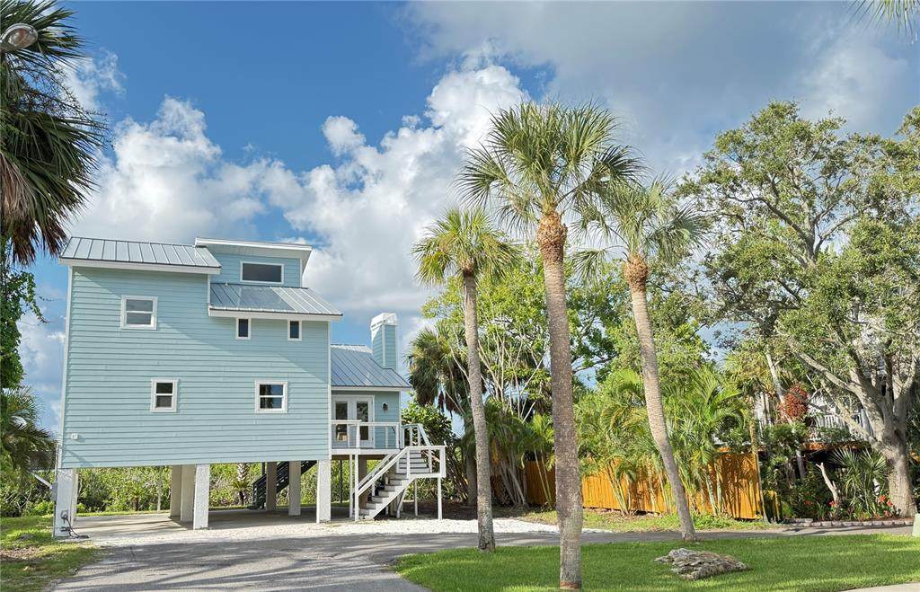 7355 138TH Street - Photo 1