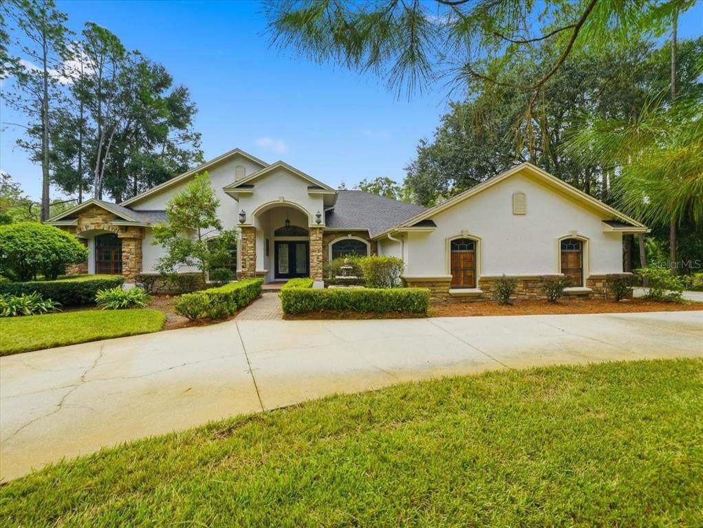 412 Pine Bluff Drive - Photo 1