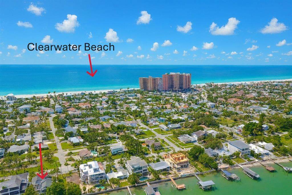 819 Bay Esplanade - Photo 1