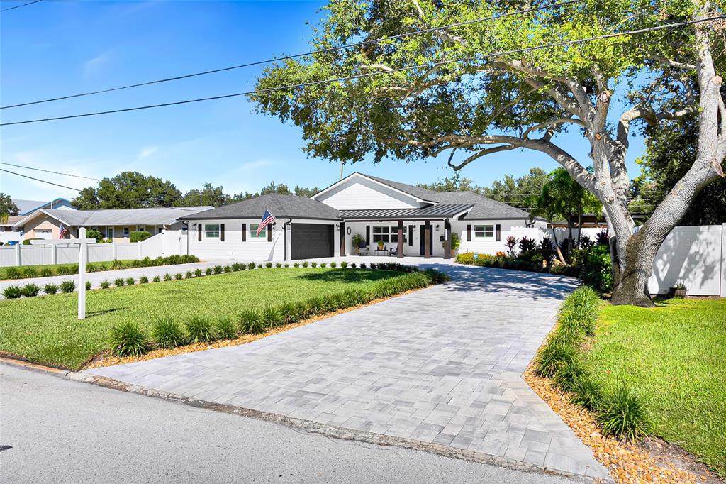 8101 38TH Avenue - Photo 1