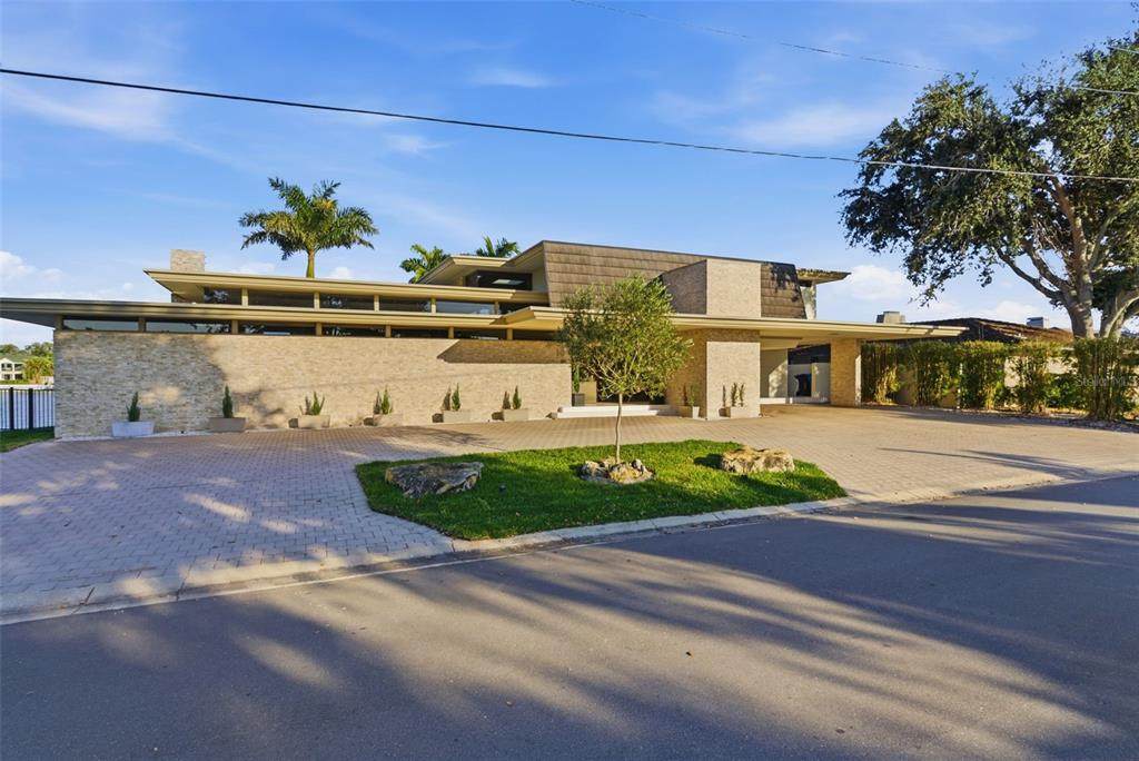 10 Brightwaters Circle - Photo 1