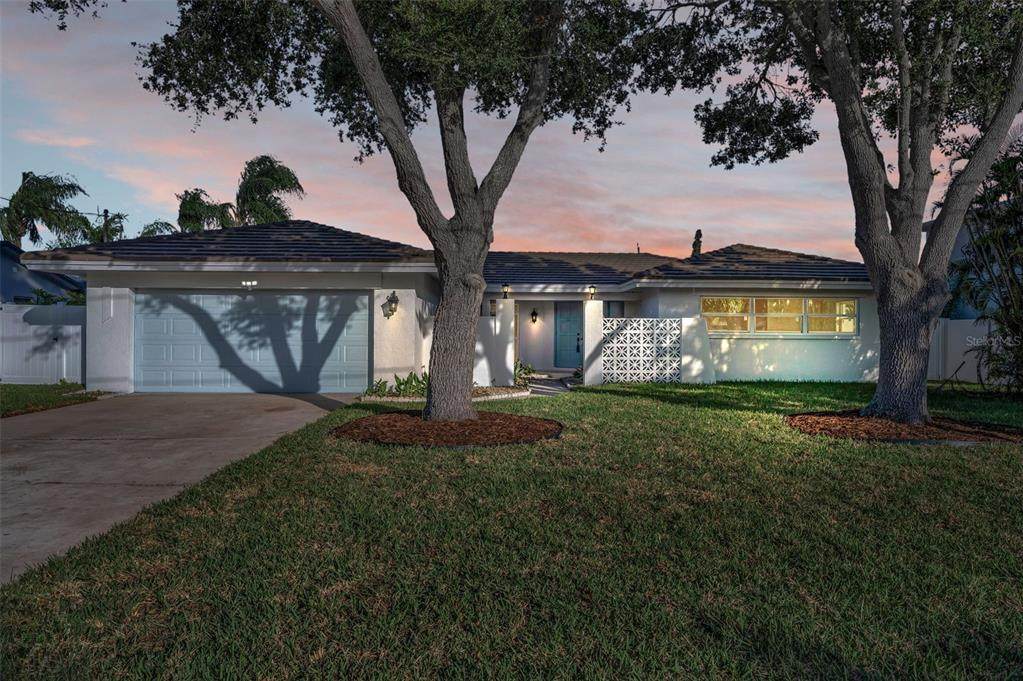 1695 Clearwater Harbor Drive - Photo 1