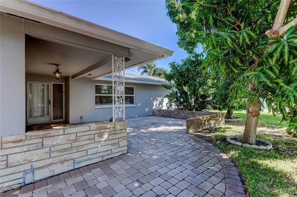 14233 102ND Avenue - Photo 1