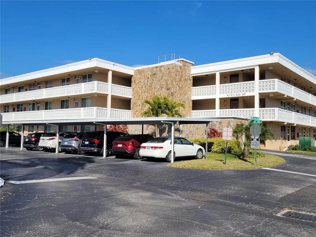 4915 Bay Street - Photo 1