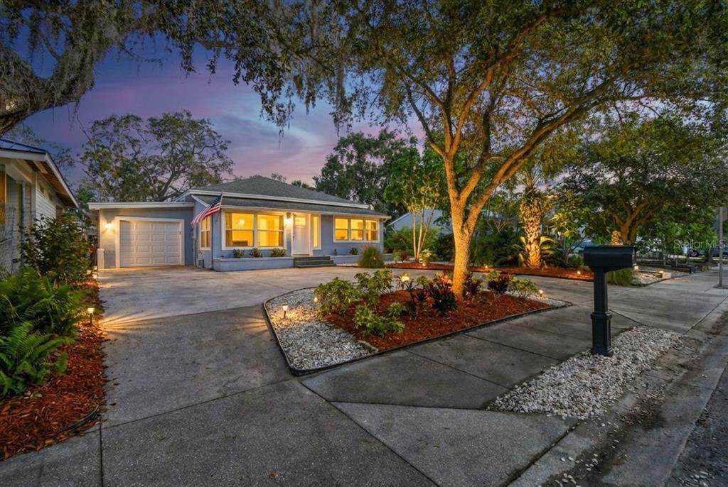 735 2ND Street - Photo 1