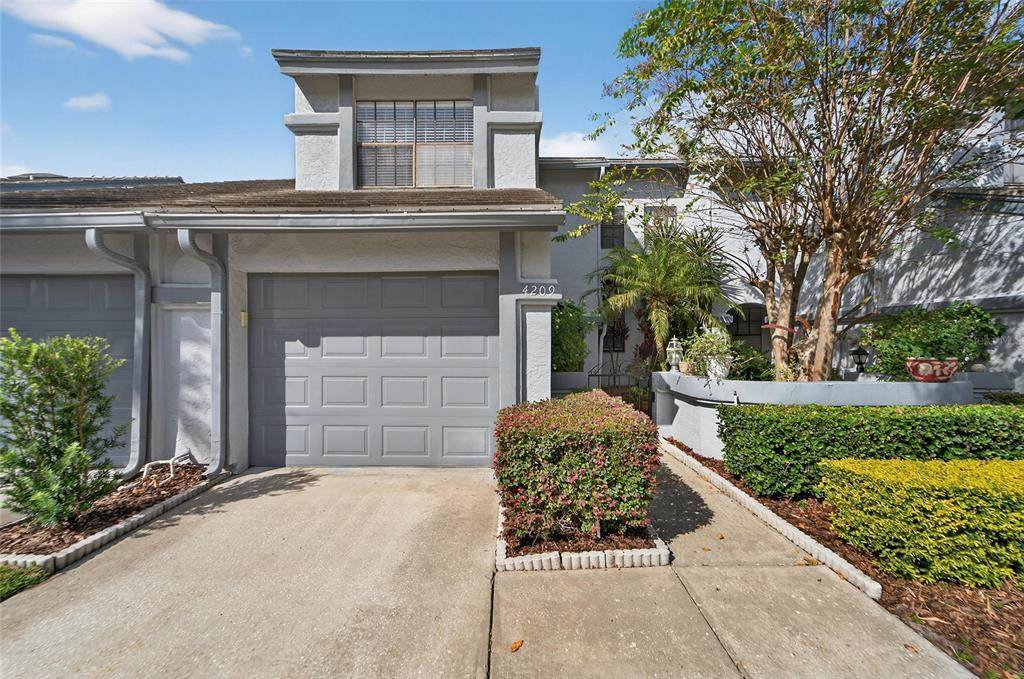 4209 Brentwood Park Circle - Photo 1