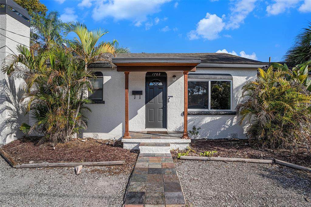 1702 Knollwood Street - Photo 1