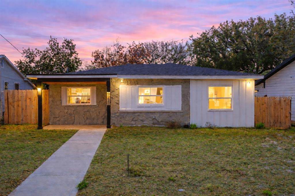 1221 Emma Street - Photo 1