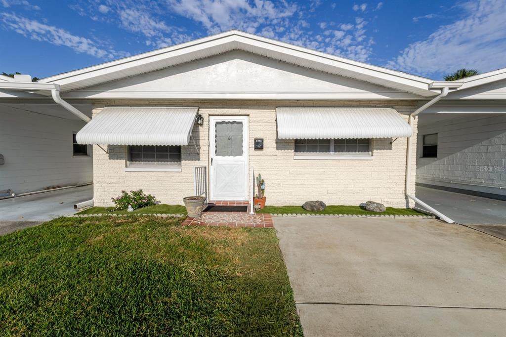 9905 Dahlia Street - Photo 1