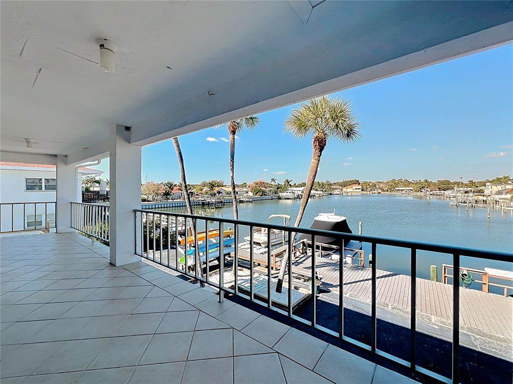 3717 46TH Avenue - Photo 1