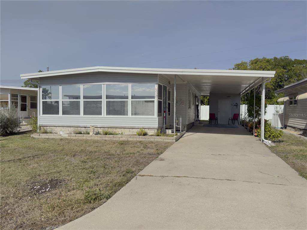 539 Mount Piney Avenue - Photo 1