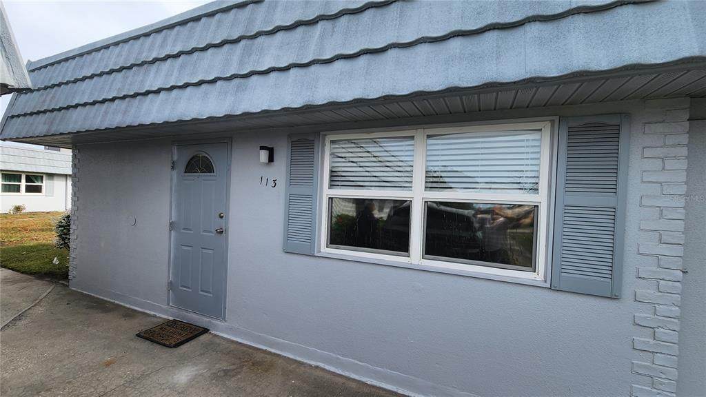 202 Bedford Trail - Photo 1