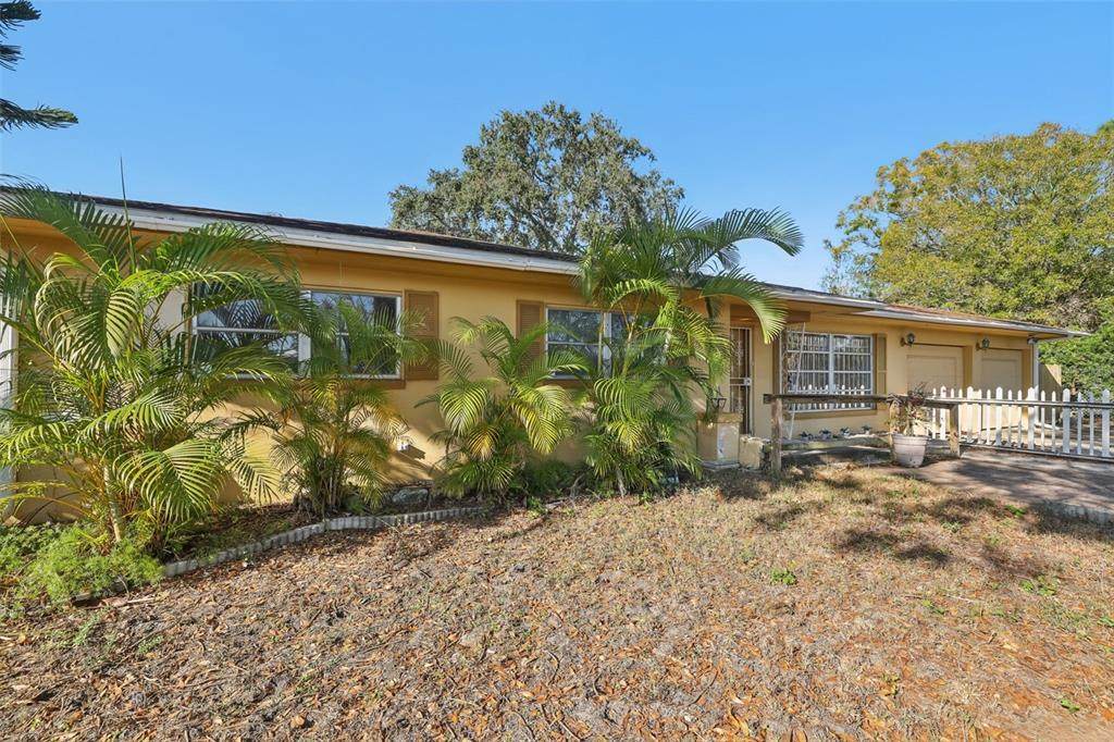 2228 Coachman Road - Photo 1