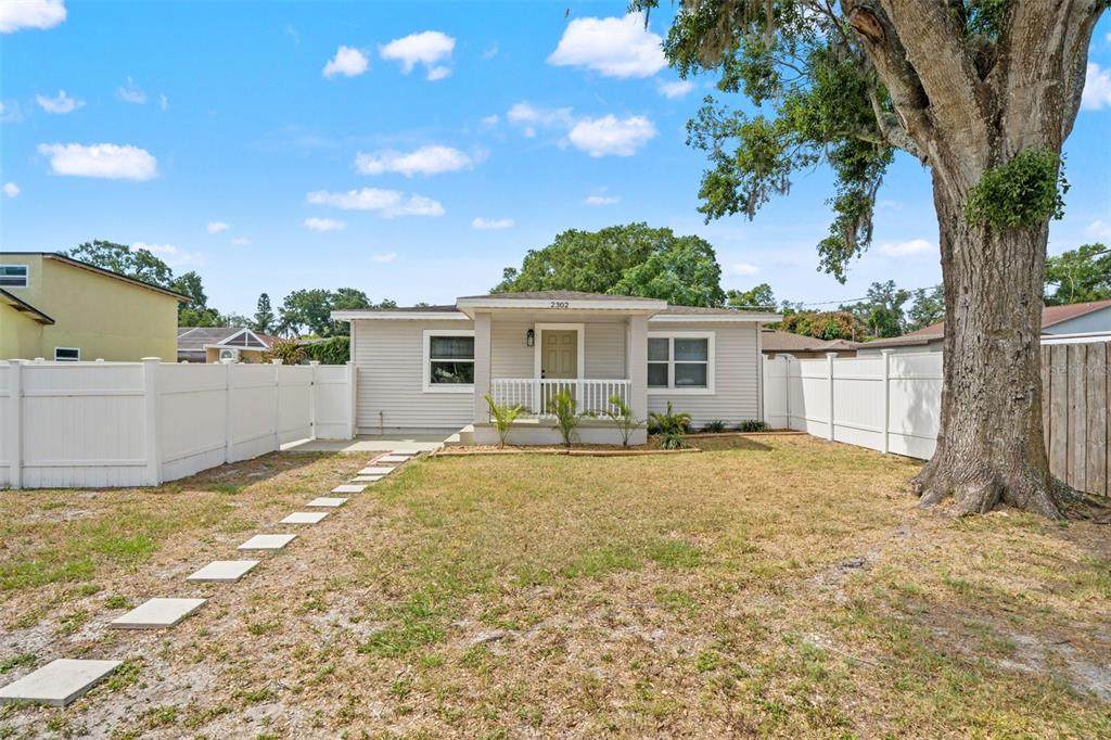 2302 Idlewild Avenue - Photo 1