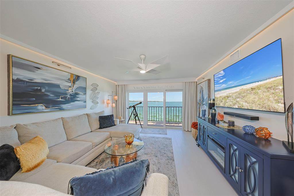 7500 Sunshine Skyway Lane - Photo 1