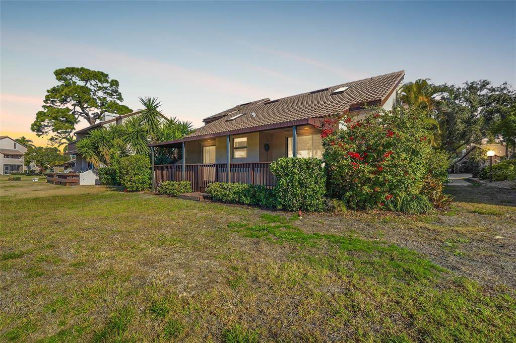 1310 Pelican Creek Crossing - Photo 1