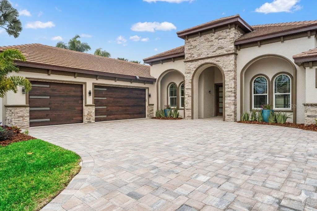 10700 Pontofino Circle - Photo 1
