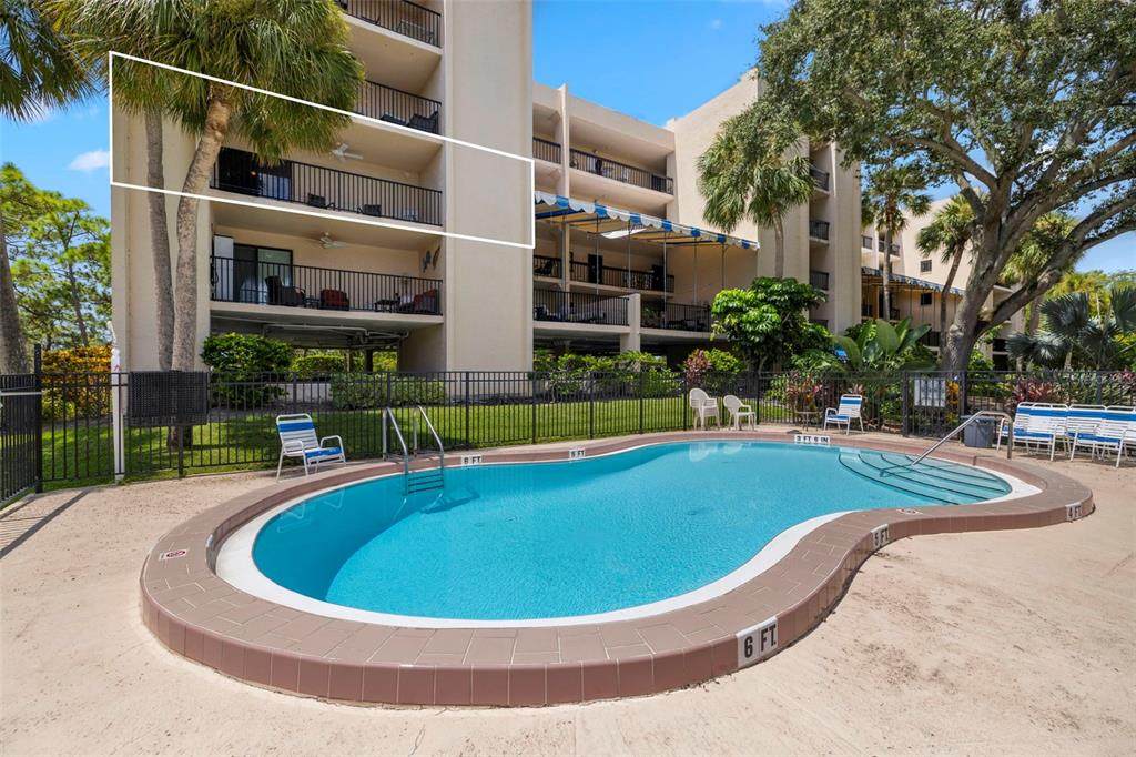 402 Tarpon Point - Photo 1