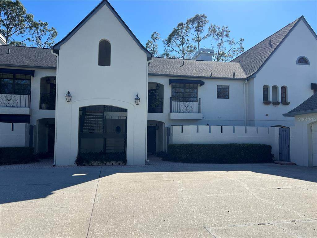 18714 Wimbledon Circle - Photo 1